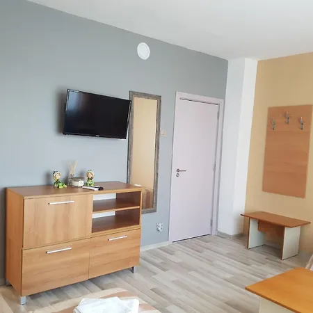 ани Appartement Chernomorets