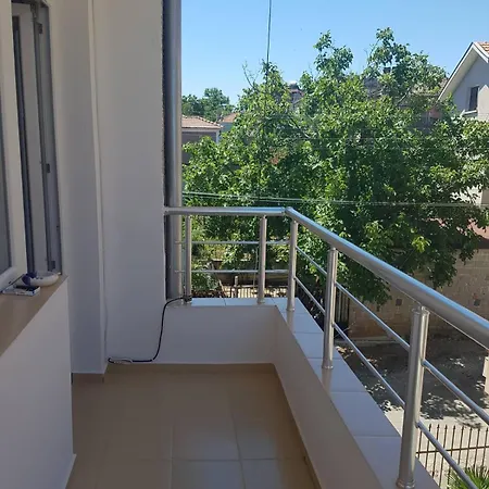 Apartment ани Chernomorets
