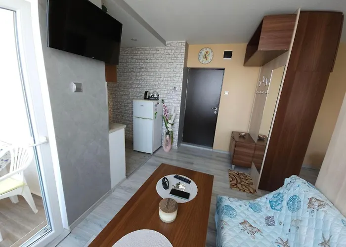 Apartment ани Chernomorets